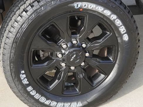 Used 2024 RAM 2500 Limited AWD/4WD image 11