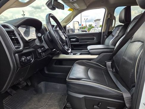 Used 2022 RAM 2500 Laramie AWD/4WD image 5