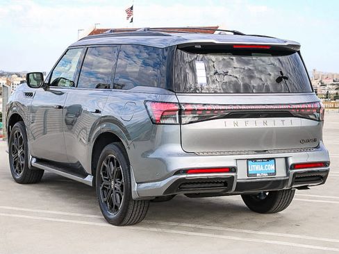 New 2026 INFINITI QX80 4WD w/ Sport Exterior Package image 8