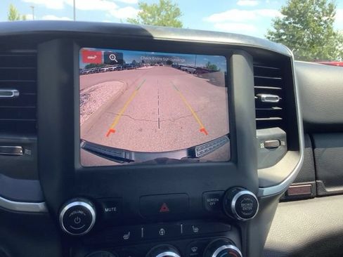 Used 2022 RAM 1500 Big Horn AWD/4WD image 30