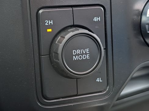 Used 2026 Ford F450 Platinum w/ Platinum Plus Package AWD/4WD image 85