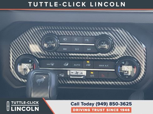 Used 2024 Ford Bronco Raptor w/ Interior Carbon Fiber Pack 6 AWD/4WD image 16