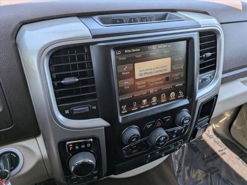 Used 2016 RAM 1500 Big Horn AWD/4WD image 11