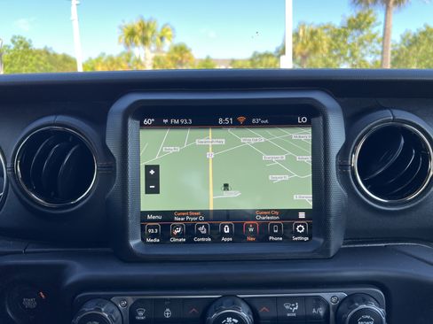 Used 2021 Jeep Wrangler Unlimited Sahara AWD/4WD image 24