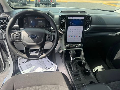 Used 2024 Ford Ranger XLT w/ Technology Package RWD image 15