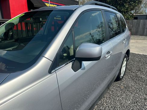 Used 2016 Subaru Forester 2.5i Limited w/ Popular Package #2 image 4