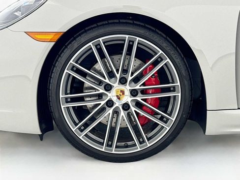 Used 2024 Porsche 718 Cayman GT4 image 28