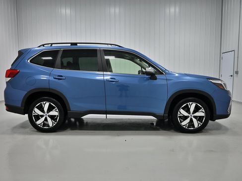 Used 2020 Subaru Forester Touring w/ Popular Package #2 AWD/4WD image 40