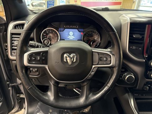 Used 2019 RAM 1500 Big Horn image 31