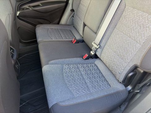 Certified 2024 Chevrolet Equinox LT w/ LPO, Floor Liner Package image 17