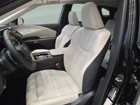 New 2026 Lexus RX 450h AWD image 10