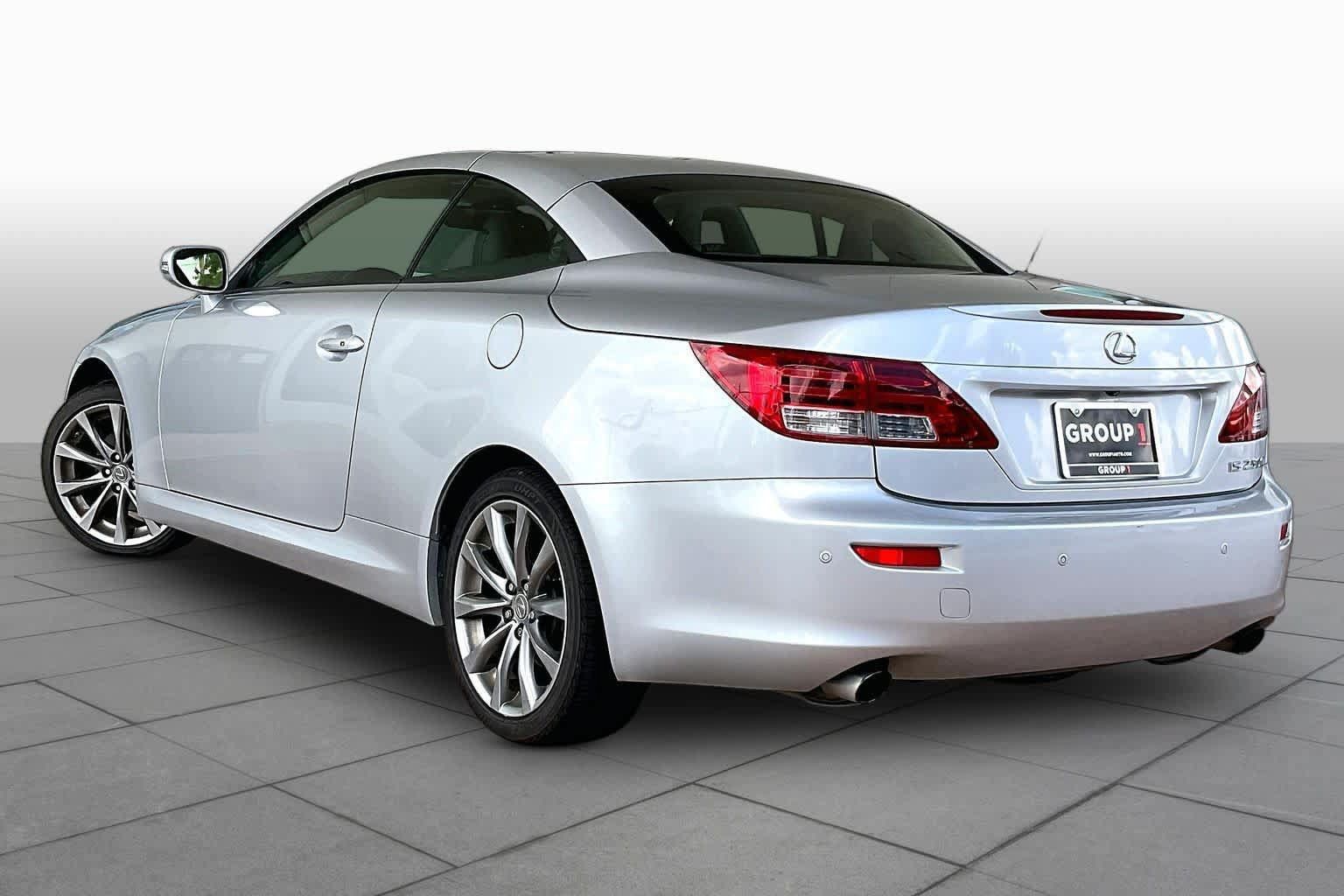 Used 2014 Lexus IS 250C w/ Luxury Package RWD image 10