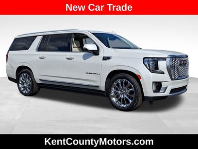 Used 2022 GMC Yukon XL Denali w/ Denali Premium Package