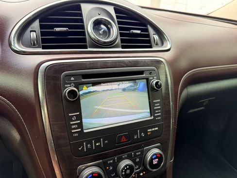 Used 2015 Buick Enclave Leather w/ Trailering Package FWD image 17