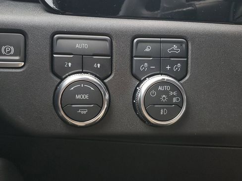 New 2025 GMC Sierra 1500 Elevation w/ Preferred Package image 35