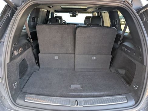 Used 2021 Jeep Grand Cherokee L Overland w/ Luxury Tech Group IV AWD/4WD image 19