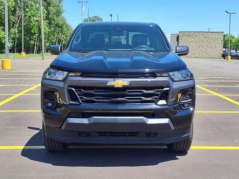 Used 2024 Chevrolet Colorado LT w/ LT Convenience Package II AWD/4WD image 22