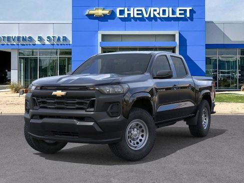 New 2026 Chevrolet Colorado W/T image 30