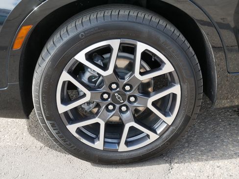 Certified 2025 Chevrolet Blazer RS w/ Enhanced Convenience Package image 15