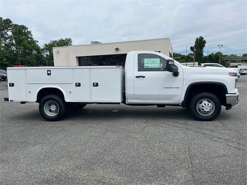 New 2025 Chevrolet Silverado 3500 W/T w/ WT Convenience Package image 2
