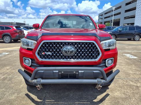 Used 2018 Toyota Tacoma TRD Off-Road AWD/4WD image 21