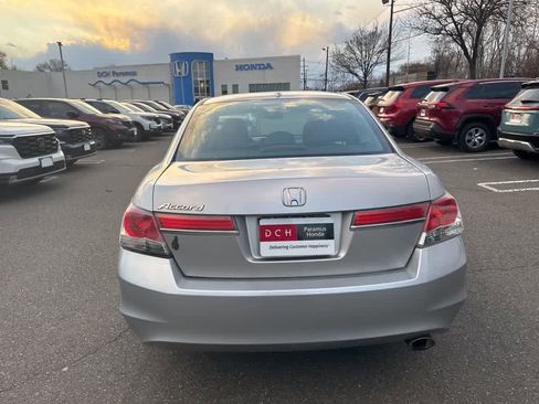 Used 2011 Honda Accord EX-L image 16