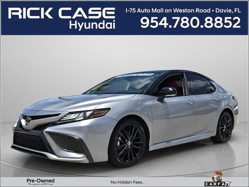 Used 2021 Toyota Camry XSE w/ Navigation Package FWD image 1