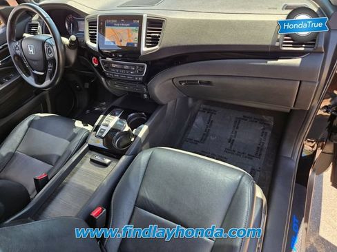 Certified 2018 Honda Pilot Touring image 22