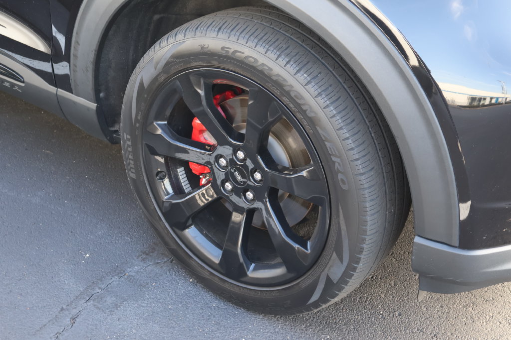 Used 2022 Ford Explorer ST w/ Equipment Group 401A AWD/4WD image 8