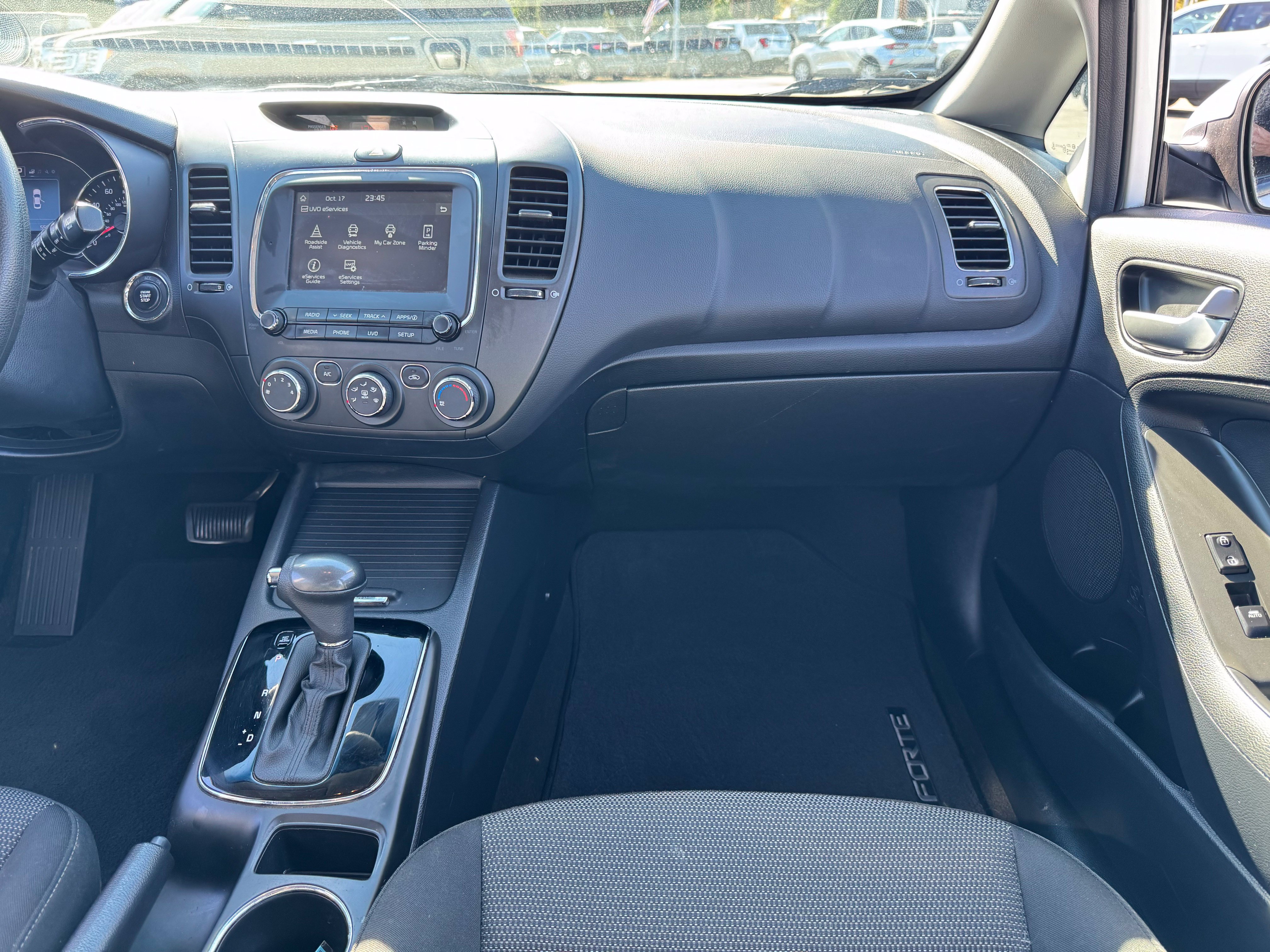 Used 2017 Kia Forte LX w/ Option Group 020 FWD image 21