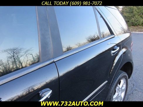 Used 2008 Mercedes-Benz ML 350 ML 350 AWD 4MATIC 4dr SUV w/ Edition Pkg image 30