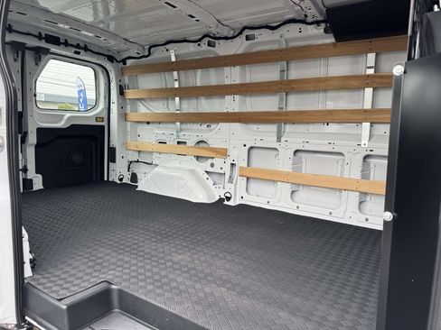 Used 2025 Ford Transit 250 Low Roof w/ Exterior Upgrade Package RWD image 16