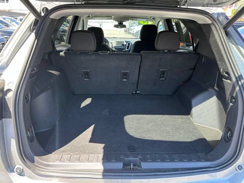 Used 2024 Chevrolet Equinox LT FWD image 19
