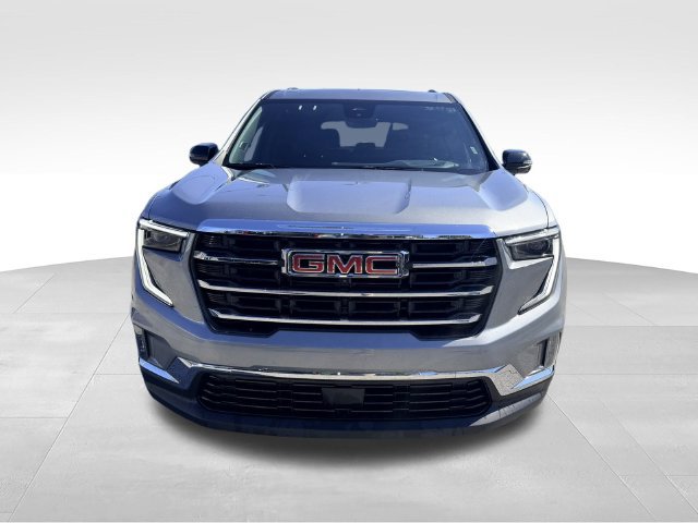 Used 2026 GMC Acadia Elevation w/ Elevation Premium Package FWD image 2