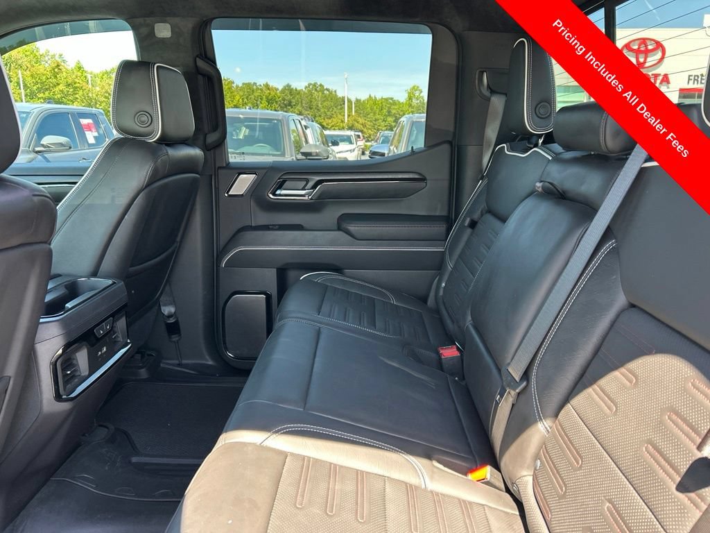 Used 2025 GMC Sierra 1500 AT4X AWD/4WD image 15