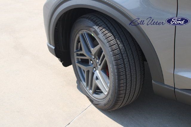 New 2027 Ford Explorer ST-Line w/ Premium Package RWD image 5