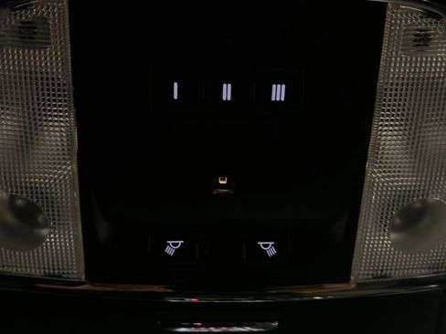 Used 2019 Dodge Charger R/T w/ Daytona Edition Group image 39