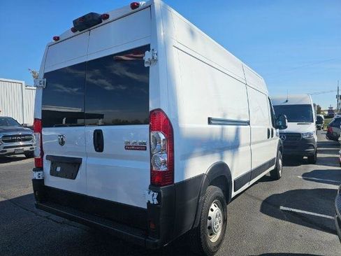 Used 2022 RAM ProMaster 2500 FWD image 5