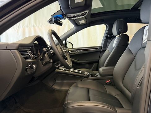 New 2026 Porsche Macan S AWD/4WD image 5