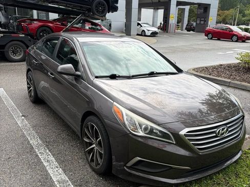 Used 2017 Hyundai Sonata SE FWD image 15