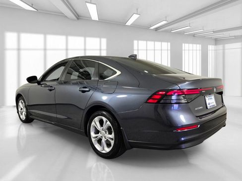 Used 2023 Honda Accord LX image 5