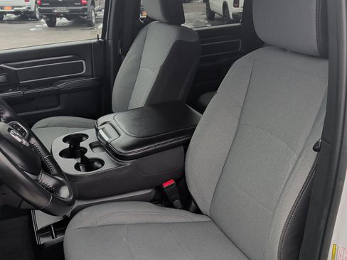 Used 2024 RAM 2500 Big Horn image 12