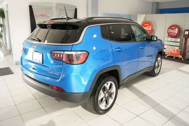 Used 2019 Jeep Compass Limited AWD/4WD image 6