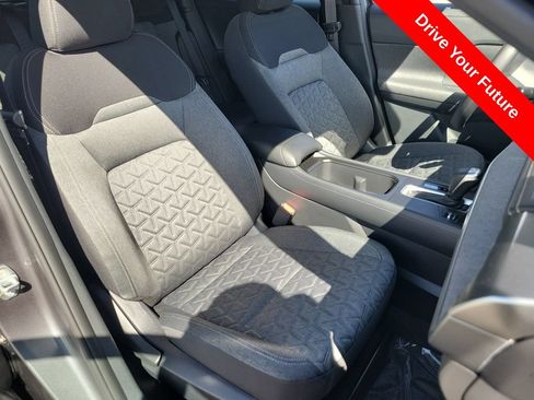 Used 2026 Nissan Kicks SV w/ SV Premium Package FWD image 20