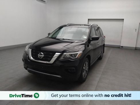 Used 2020 Nissan Pathfinder S image 1