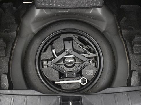 Used 2014 Subaru Forester 2.5i Premium w/ All-Weather Package image 20