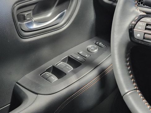 Certified 2024 Honda HR-V Sport image 23