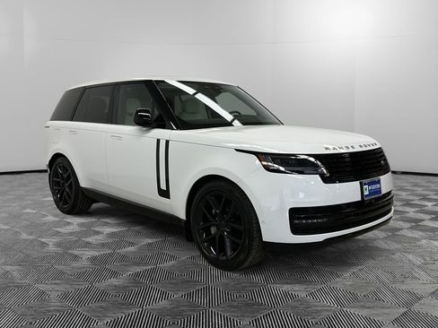 Used 2024 Land Rover Range Rover SE AWD/4WD image 7