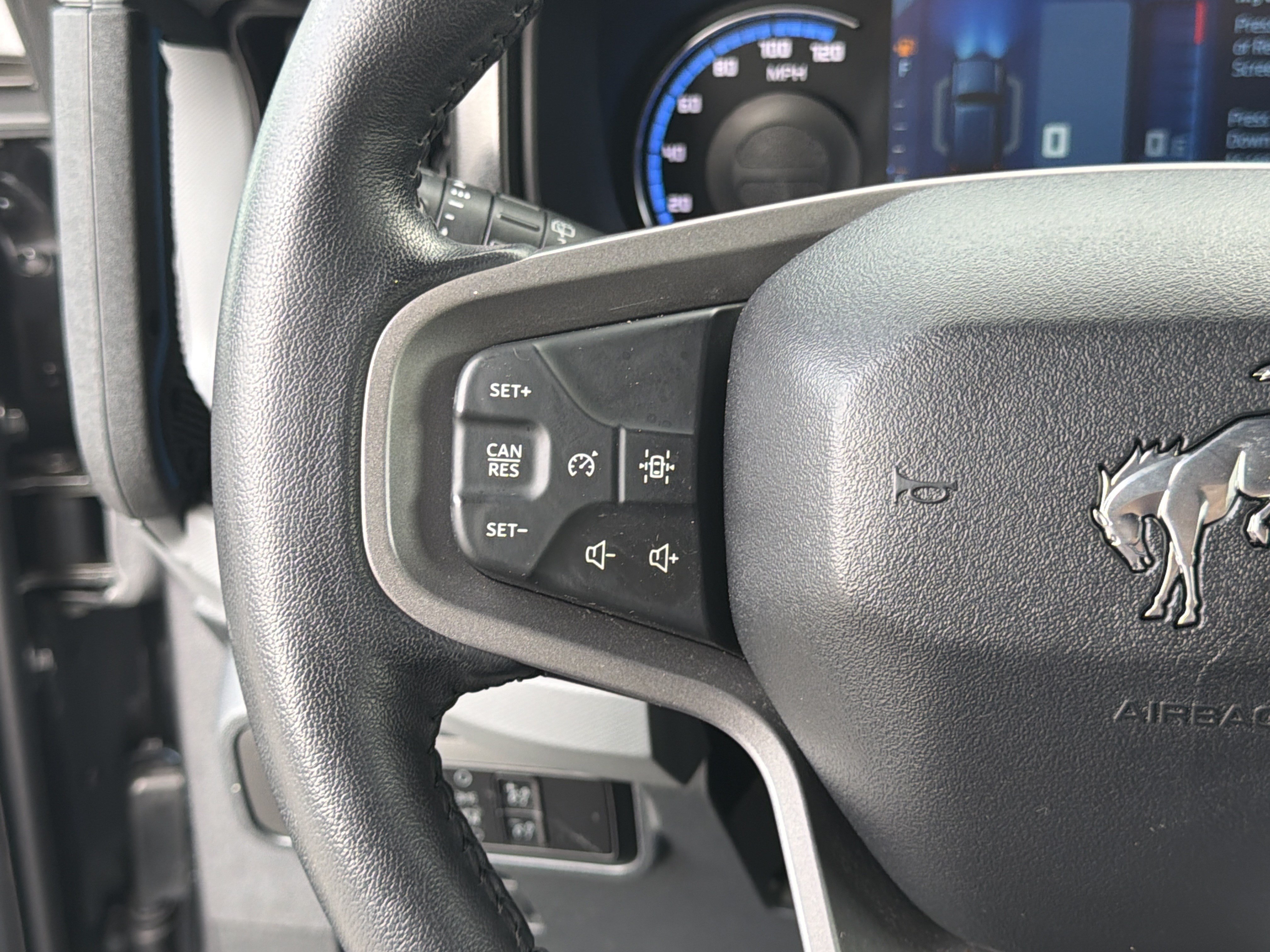 Used 2023 Ford Bronco Black Diamond AWD/4WD image 29
