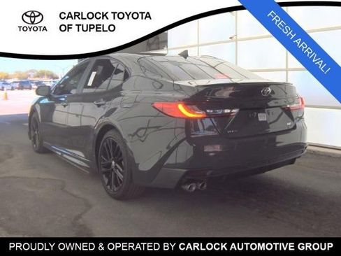 Used 2025 Toyota Camry SE w/ Multimedia Upgrade Package FWD image 5